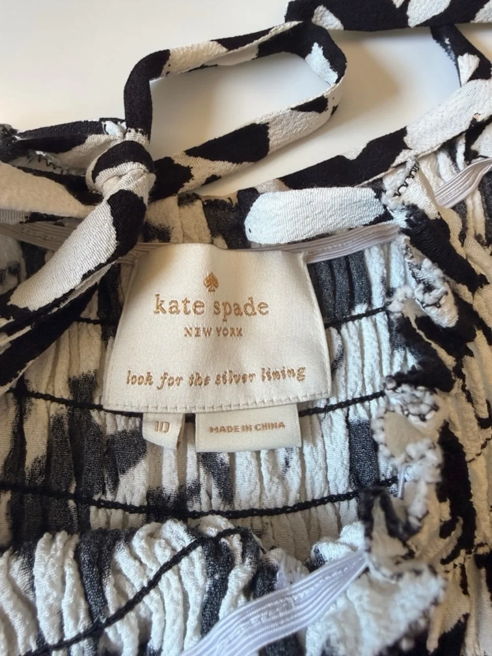 Kate Spade Black and White Crepe Floral Smocked Midi Dress Tiered Strappy Sz 10
